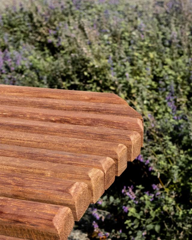 AVII park bench