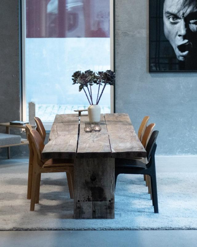 GAIA plank table