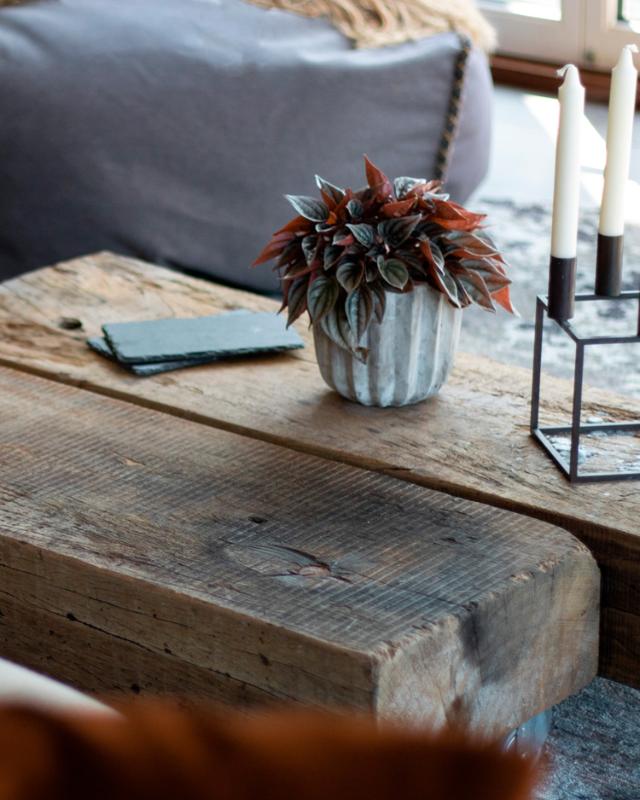 RØSKVA coffee table