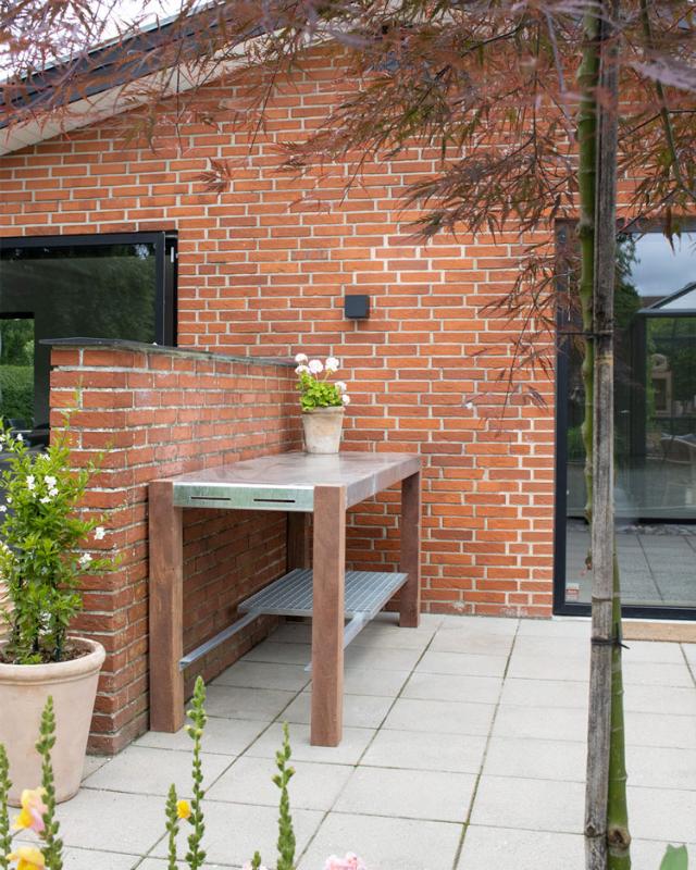 SAVRA outdoor kitchen