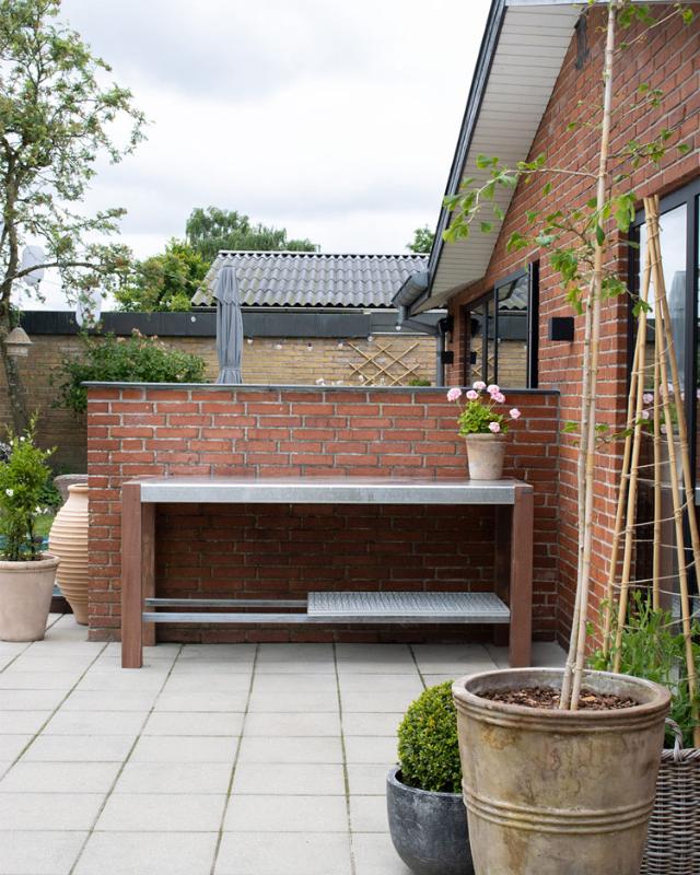 SAVRA outdoor kitchen